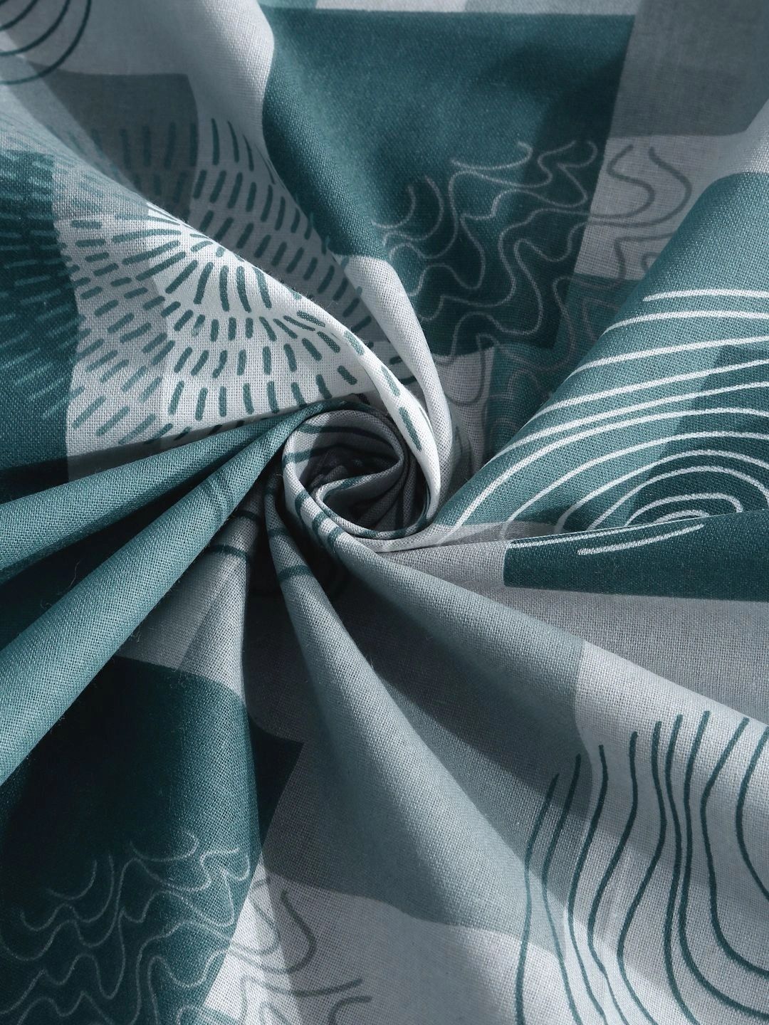Moda Rapido X KLOTTHE Green & Grey Geometric 400 TC Single Bedsheet with 1 Pillow Covers