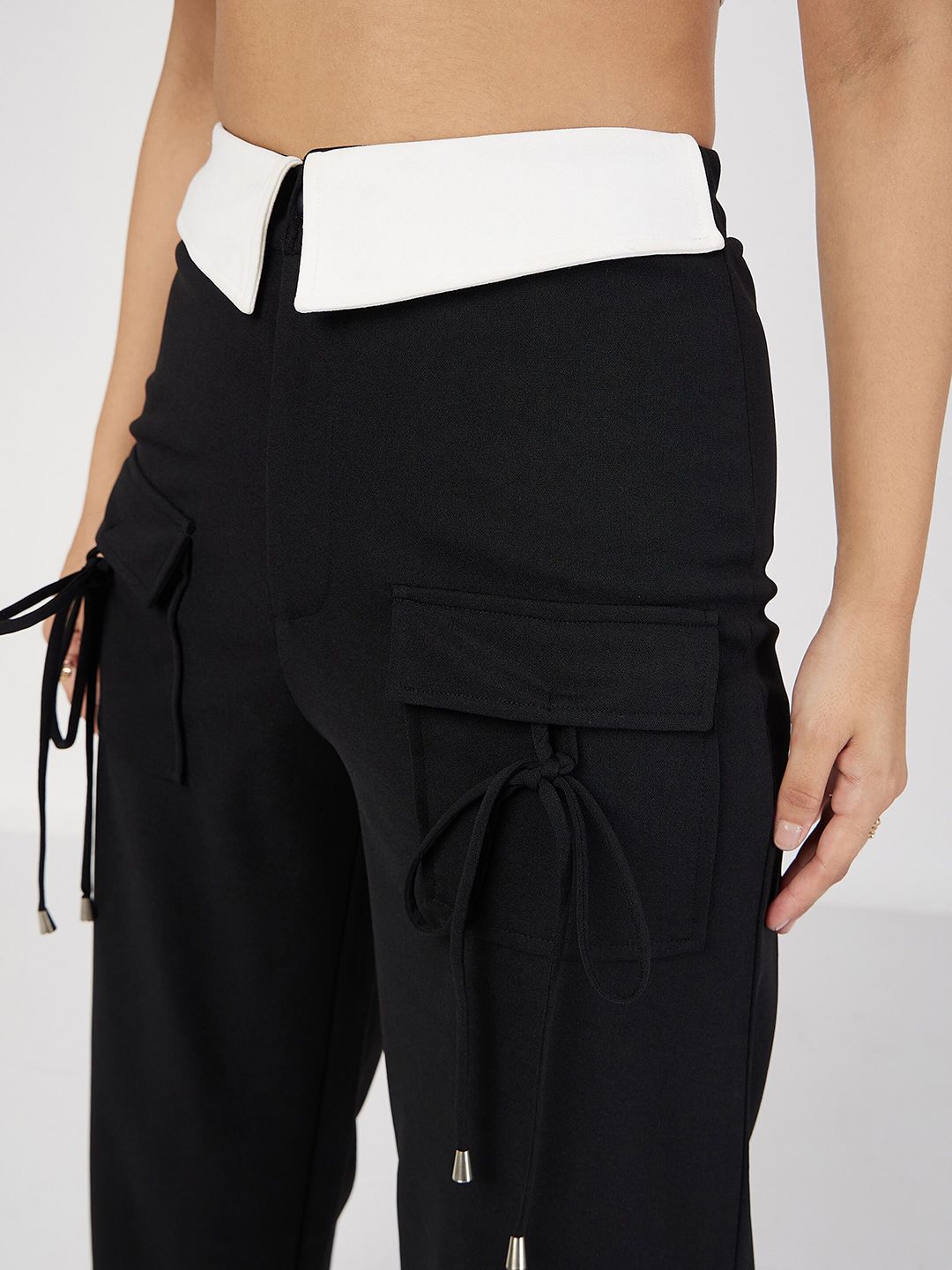 SASSAFRAS Women Plain Flat-Front High-Rise Cargos