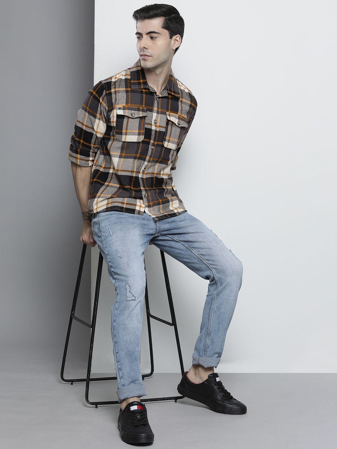 The Indian Garage Co Men Regular Fit Checked Double Flap Pocket Flannel Shirt
