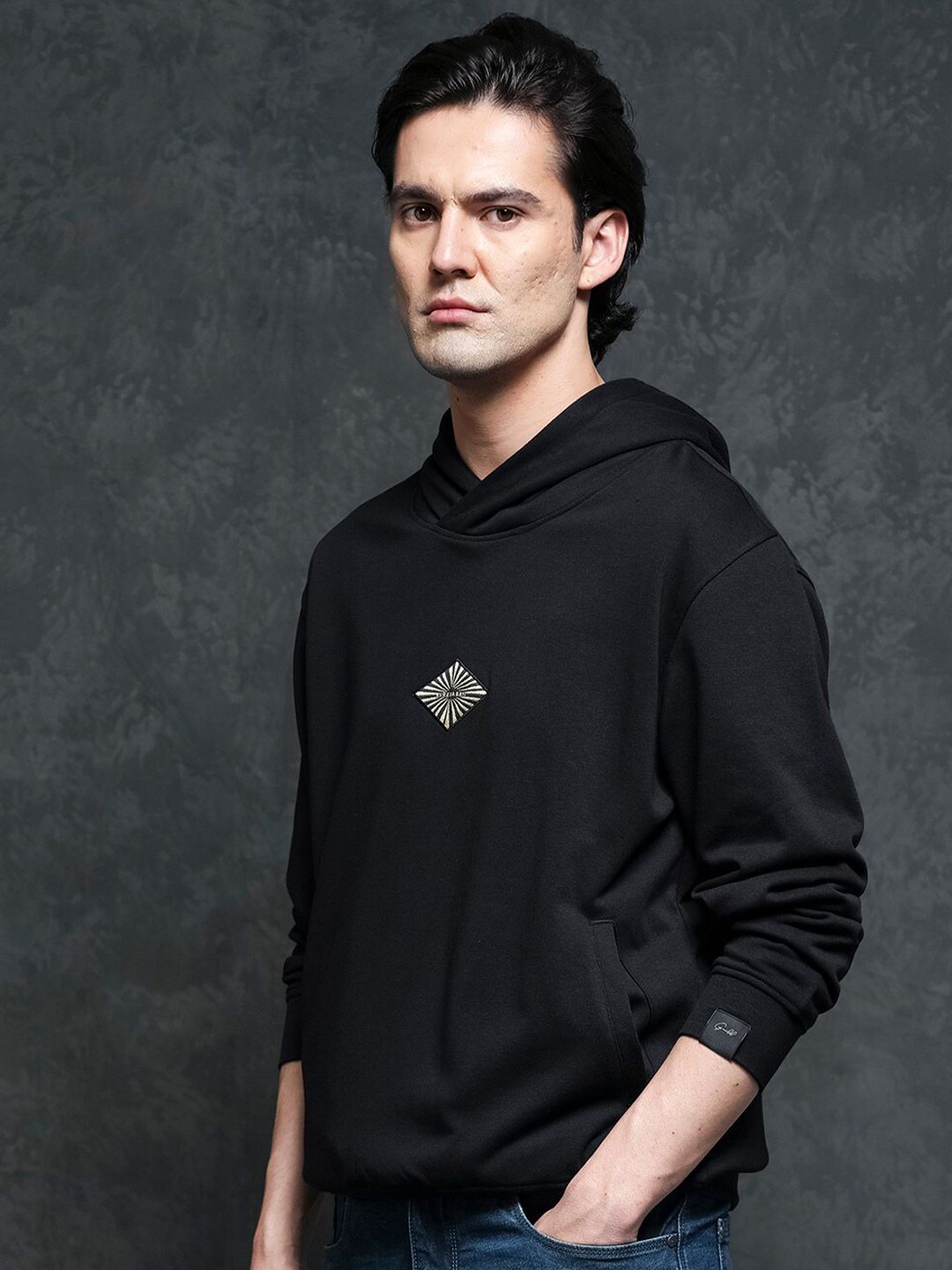 RARE RABBIT Men Trivial Graphic Print Hooded Sweatshirt