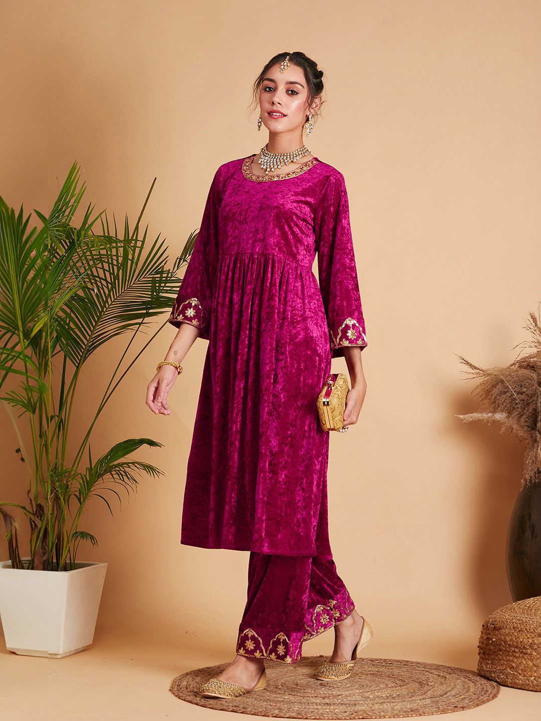 Shae by SASSAFRAS Women Fuchsia Empire Gotta Patti Velvet Kurta with Palazzos