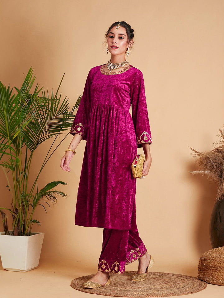 Shae by SASSAFRAS Women Fuchsia Empire Gotta Patti Velvet Kurta with Palazzos