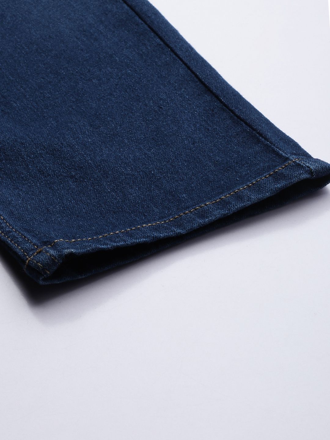 The Indian Garage Co Men Blue Mildly Distressed Light Fade Stretchable Jeans