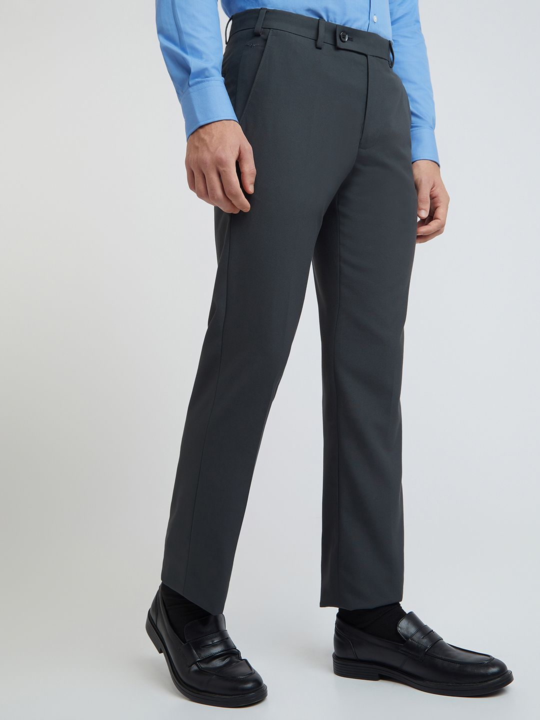 Park Avenue Men Mid-Rise Checked Smart Trousers
