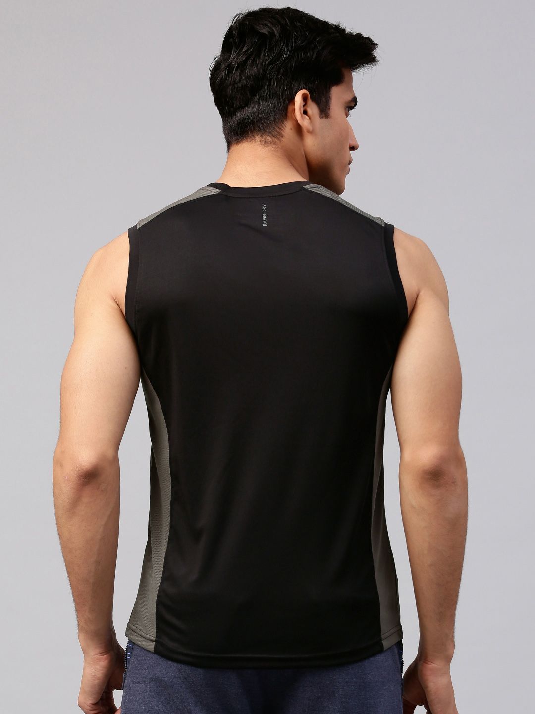 HRX by Hrithik Roshan Men Black Advanced Rapid Dry Round Neck T-shirt