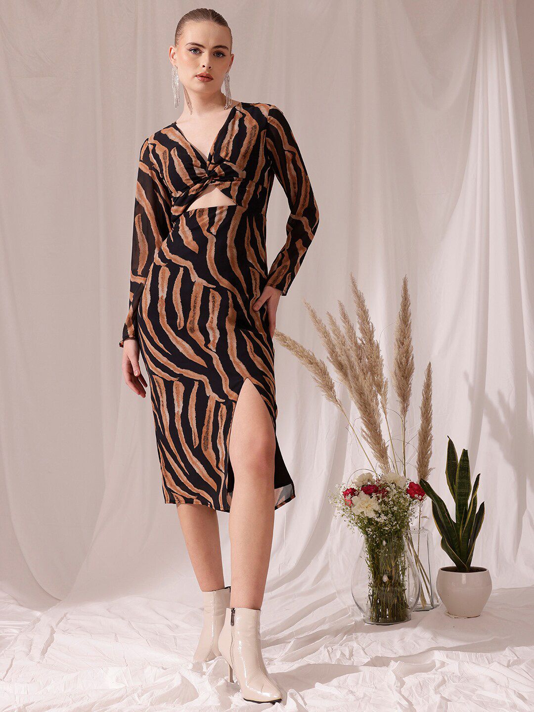 STREET 9 V Neck Long Sleeves Animal Print Georgette Fit & Flare Midi Dress