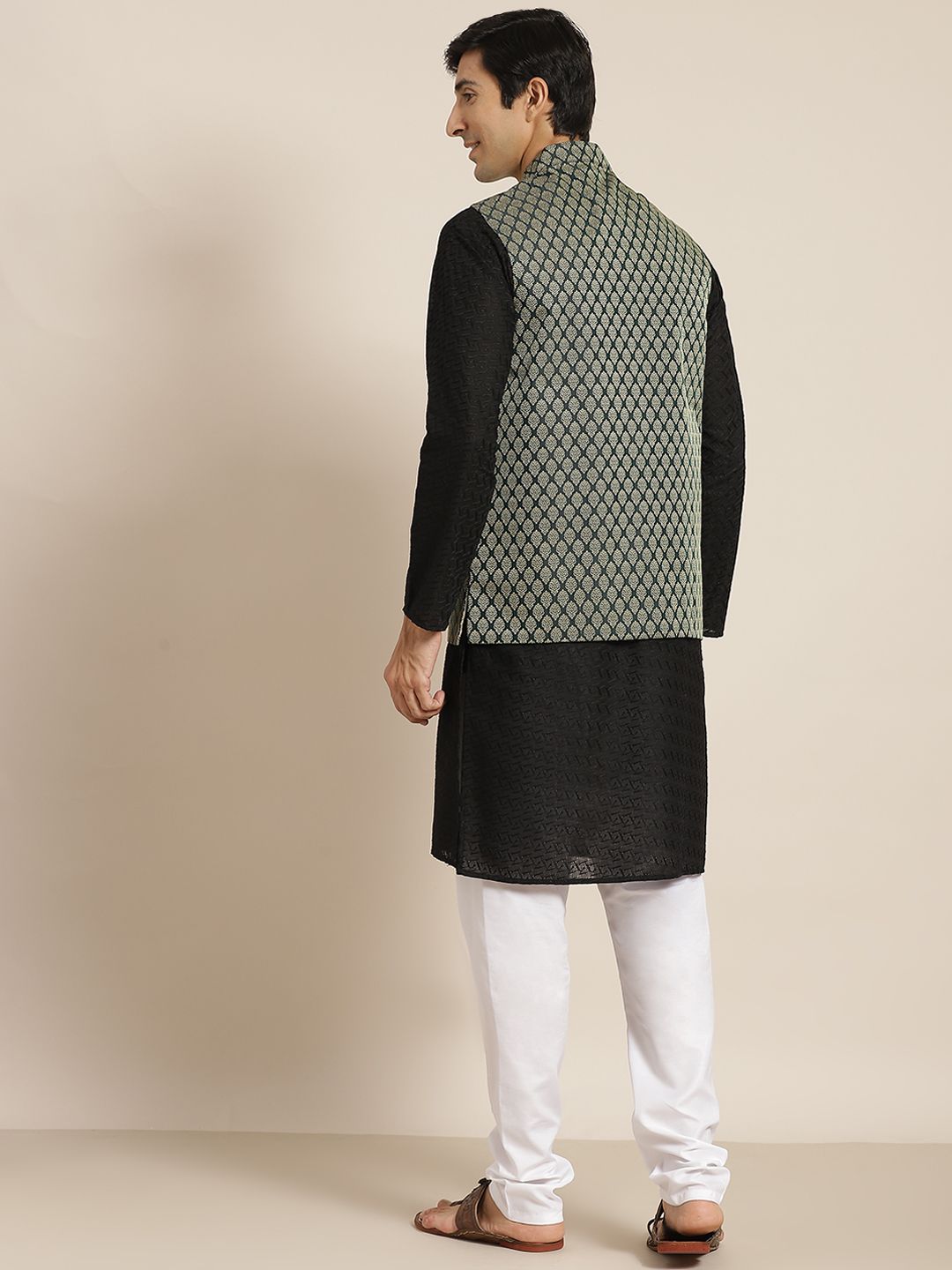 SOJANYA Men Black Ethnic Motifs Chikankari Pure Cotton Kurta with Churidar & Nehru Jacket