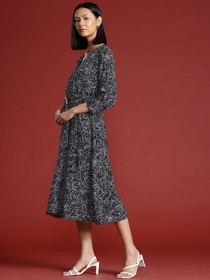 all about you Print Midi Dress