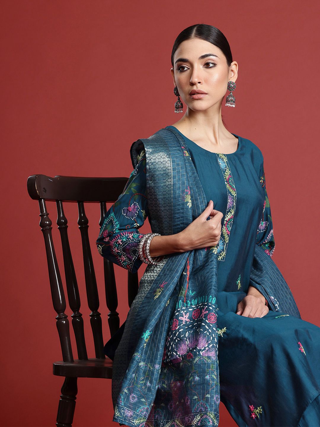 Indo Era Women Floral Embroidered Thread Work Kurta with Trousers & With Dupatta