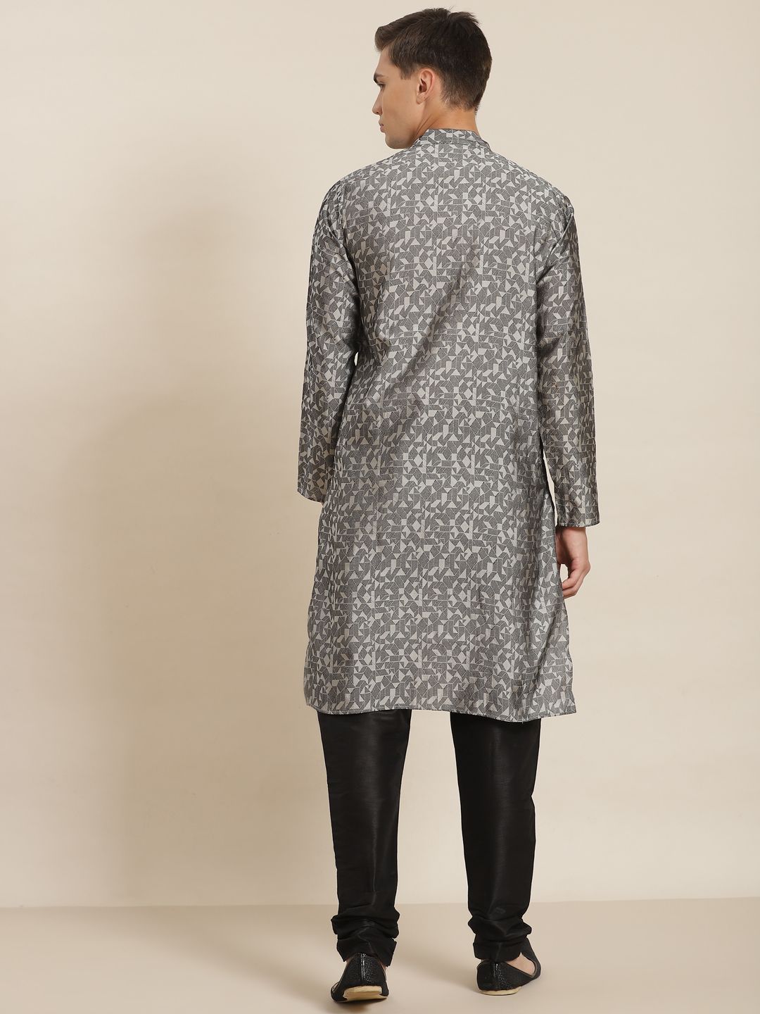 SOJANYA Men Grey Geometric Woven Design Straight Kurta