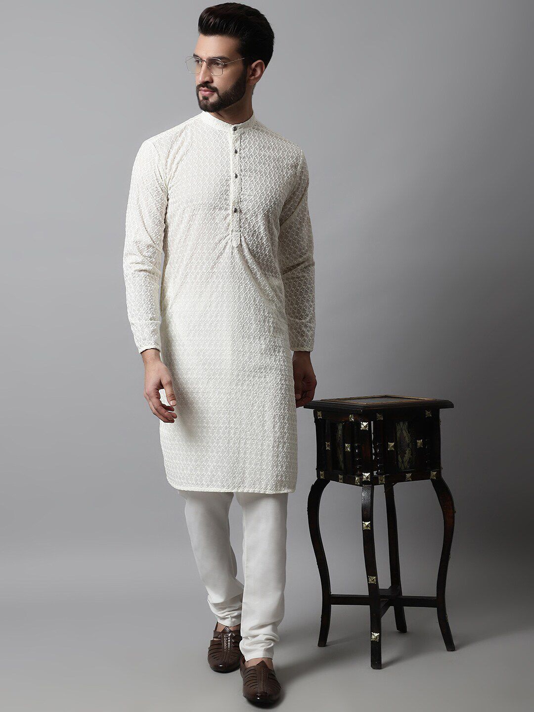 Jompers Men Cream-Coloured Geometric Thread Work Kurta