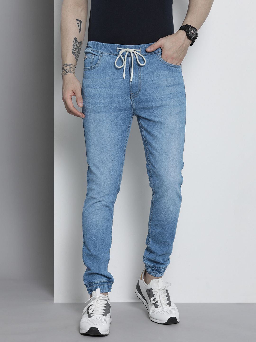 The Indian Garage Co Men Solid Slim Fit Denim Joggers