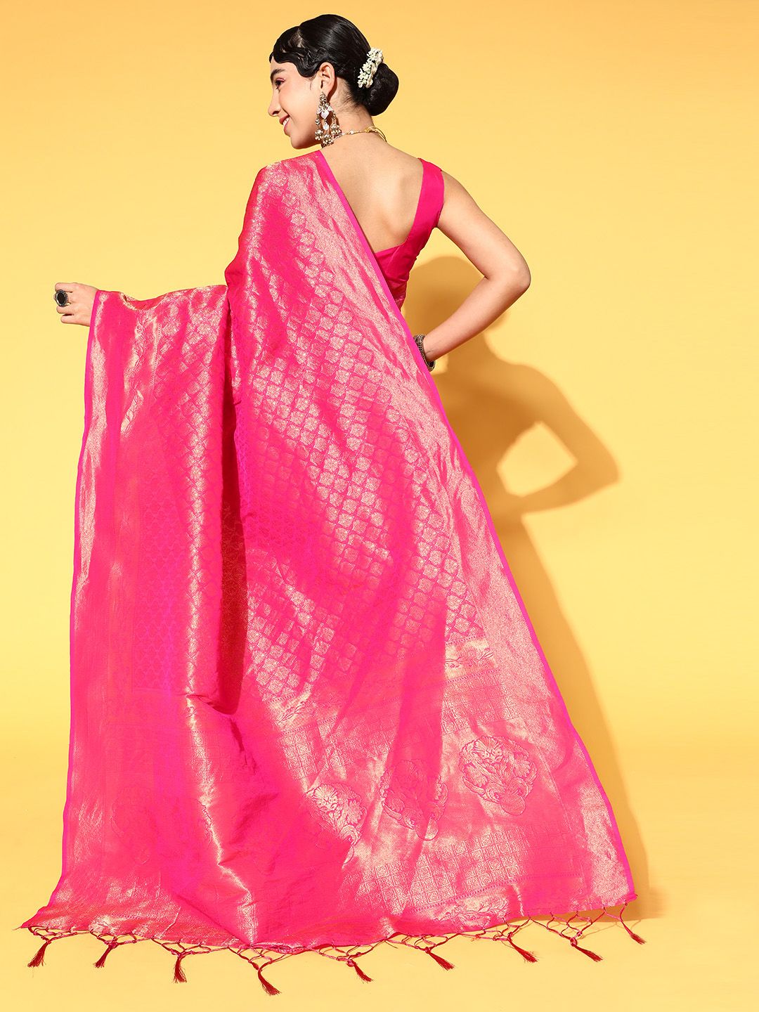 Saree mall Ethnic Motifs Saree with Woven Design Border