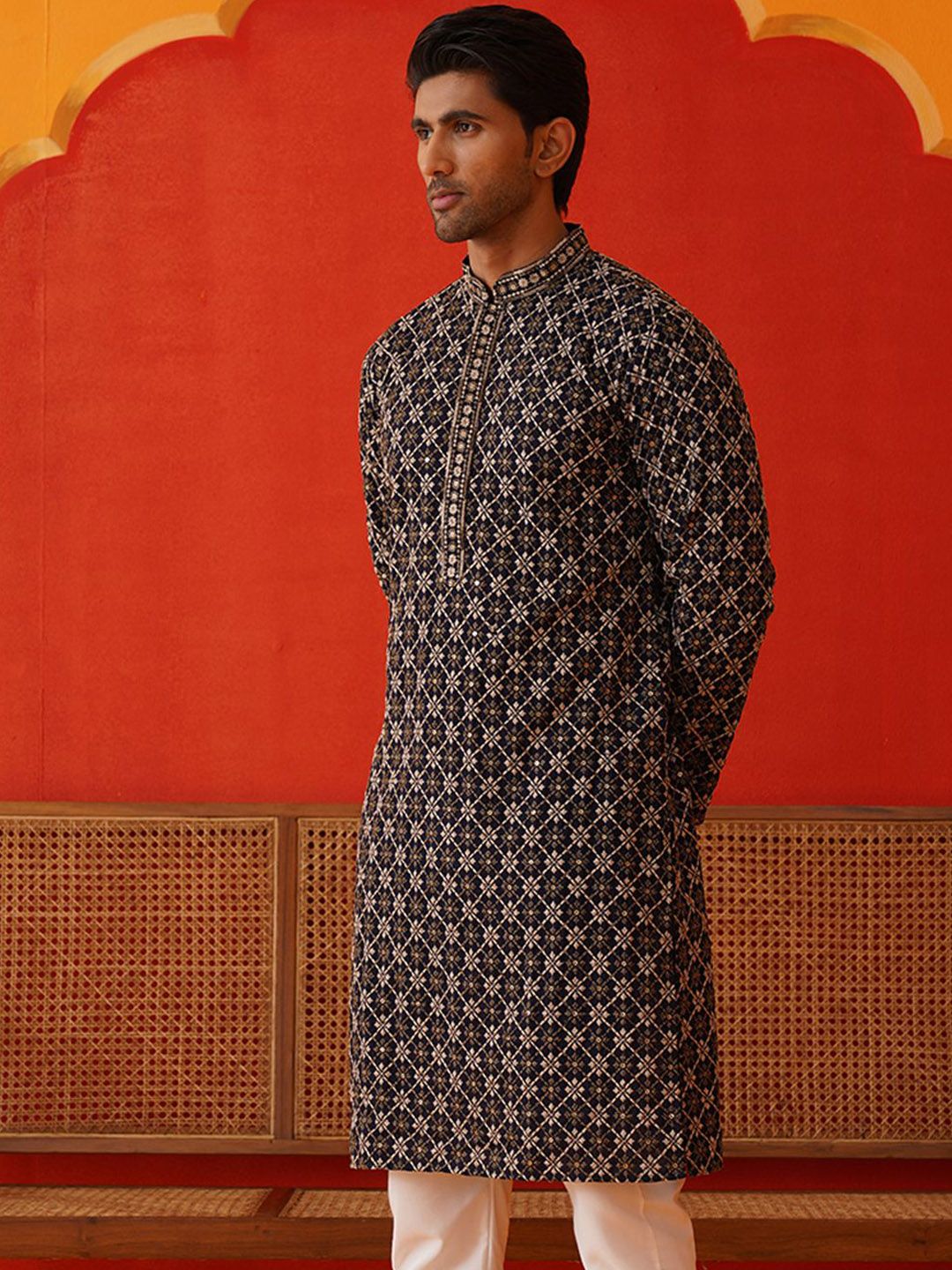 Jompers Men Geometric Embroidered Sequinned Kurta