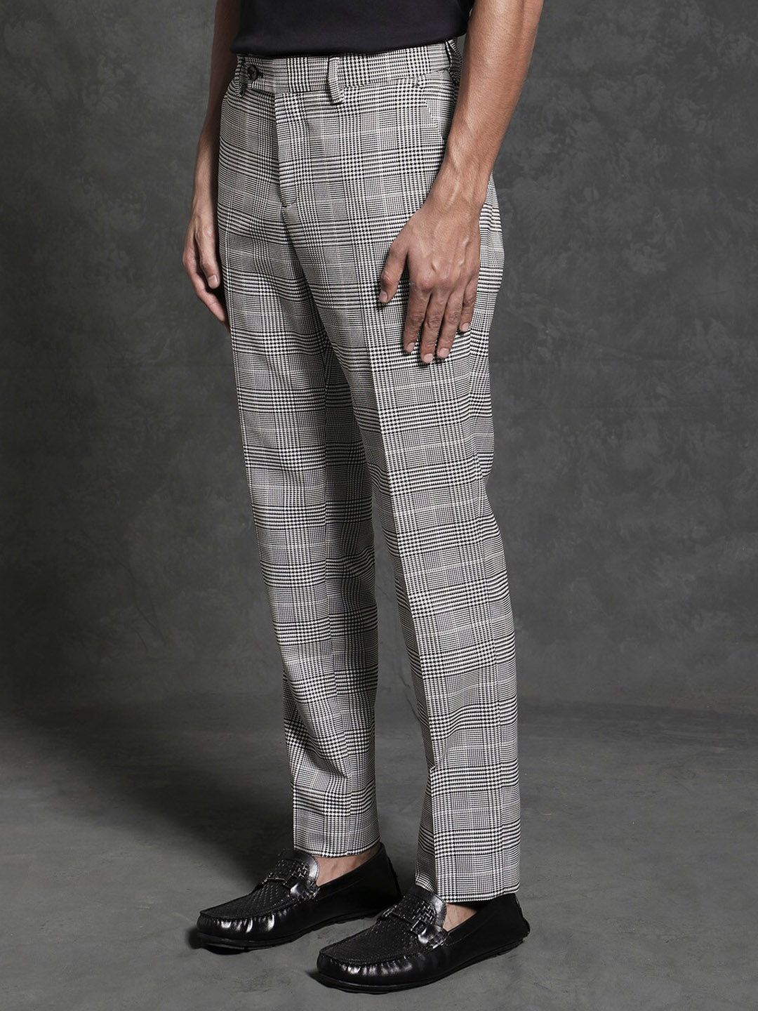 RARE RABBIT Men Savvet Mid-Rise Checked Slim Fit Formal Trouser