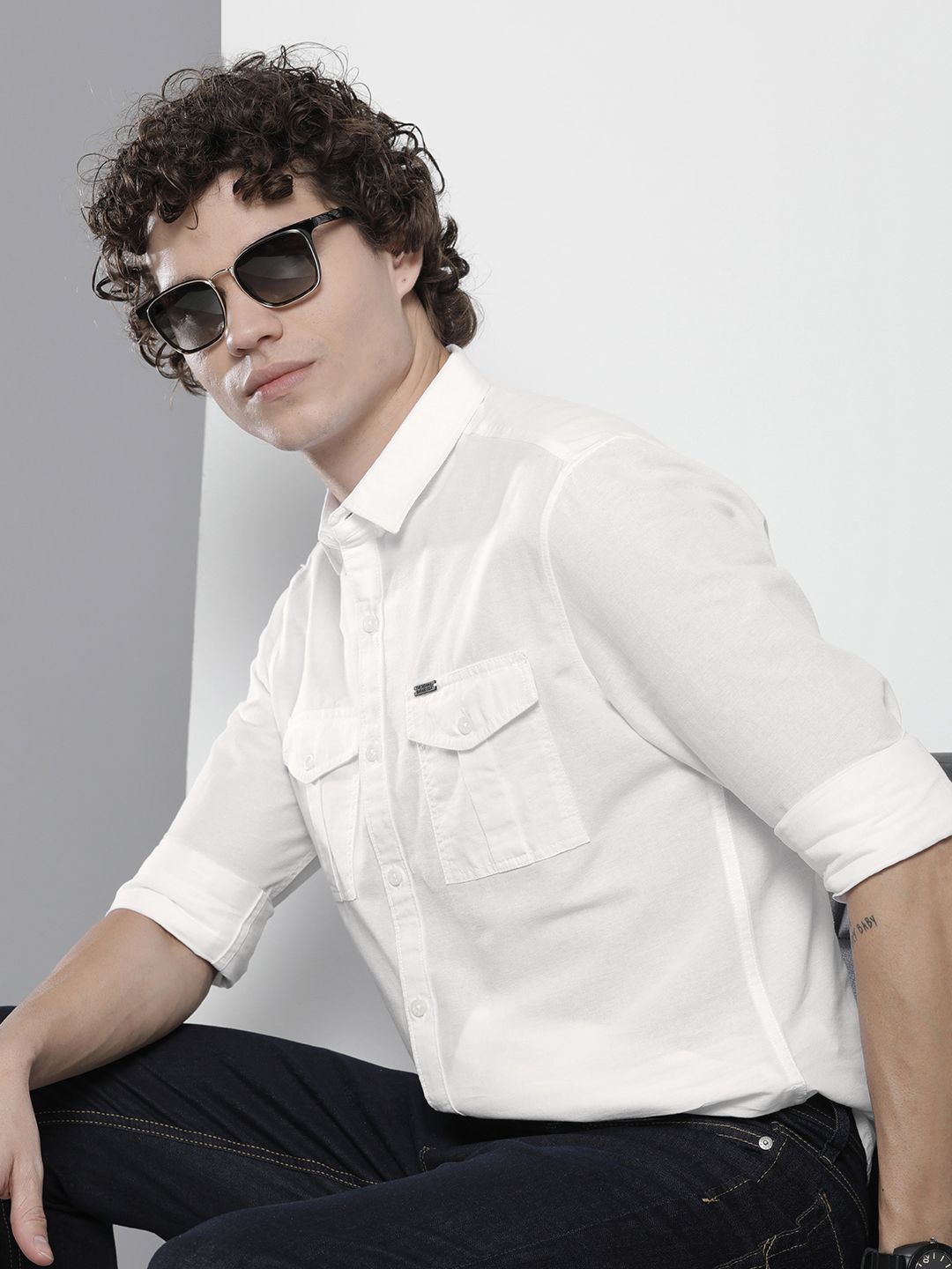 The Indian Garage Co Men Solid Pure Cotton Casual Shirt