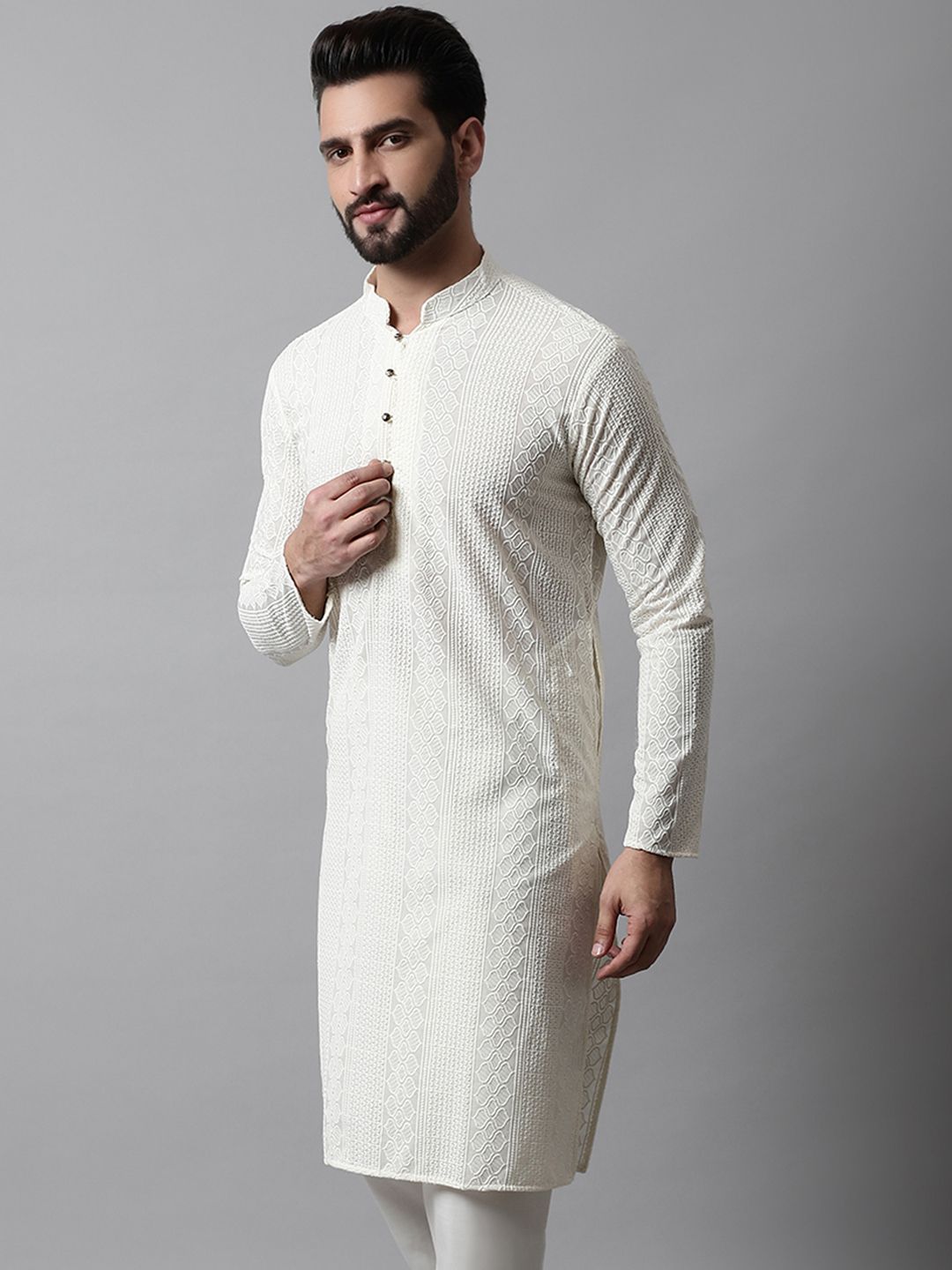 Jompers Men Cream-Coloured Ethnic Motifs Embroidered Cotton Kurta