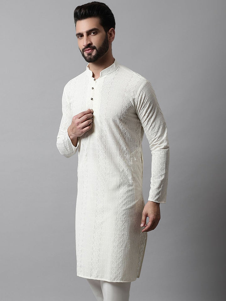 Jompers Men Cream-Coloured Ethnic Motifs Embroidered Cotton Kurta