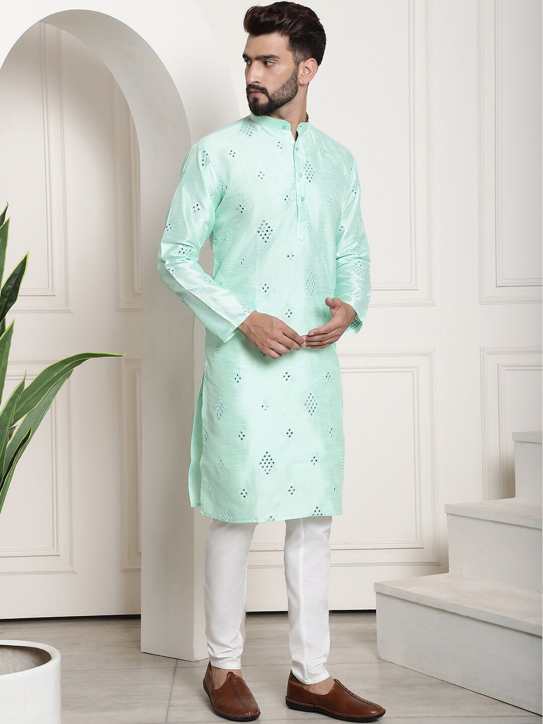 SOJANYA Embroidered Regular Mirror Work Kurta with Churidar