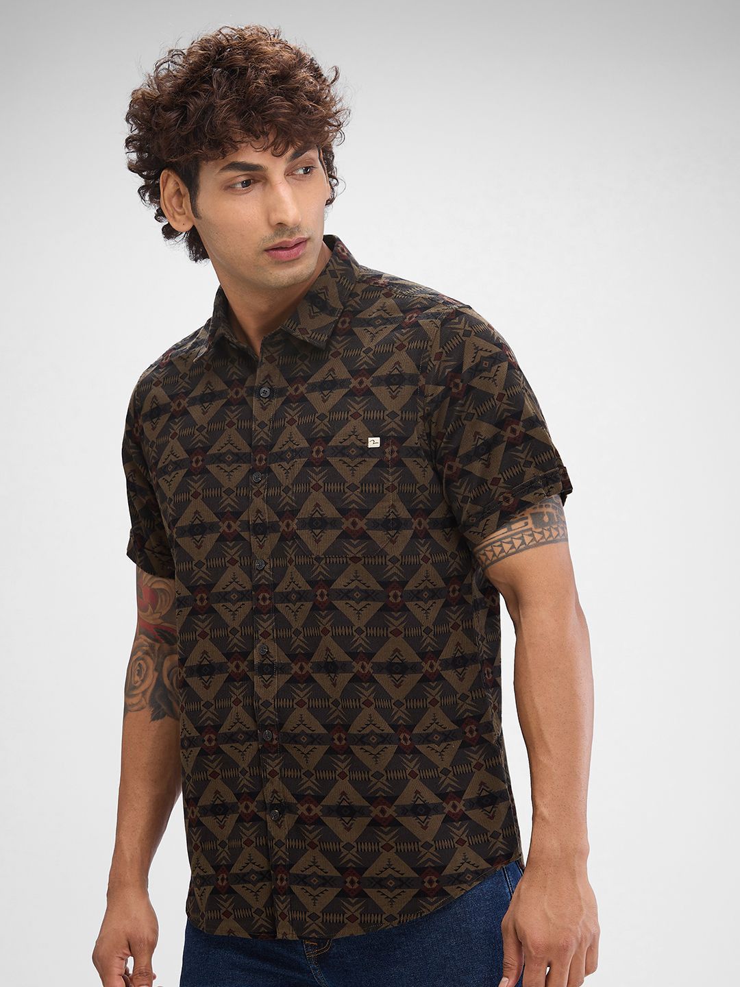 SPYKAR Men Slim Fit Abstract Opaque Printed Casual Shirt