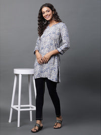 AURELIA Ethnic Motifs Printed Straight Kurti