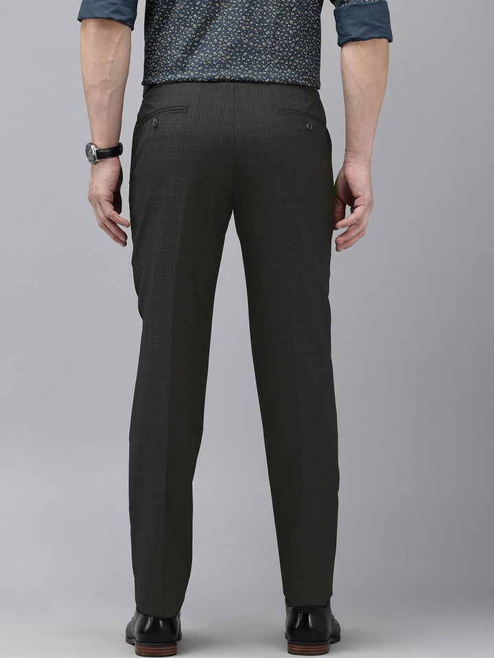 Park Avenue Men Checked Formal Trousers