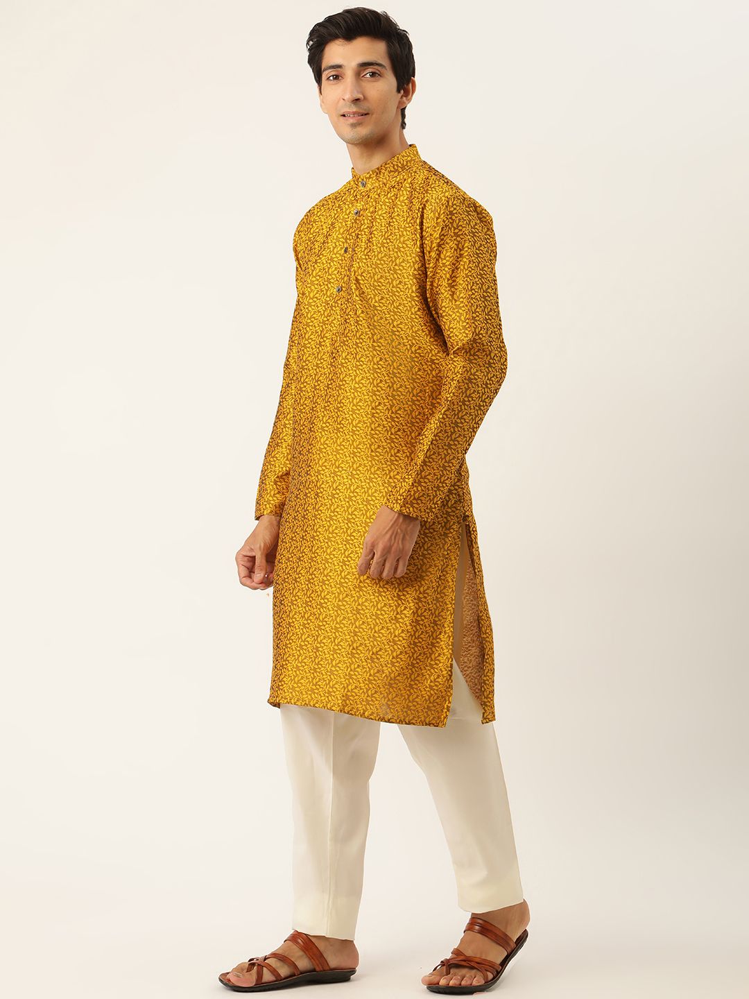 SOJANYA Men Mustard Yellow & White Woven Design Kurta with Pyjamas & Nehru Jacket
