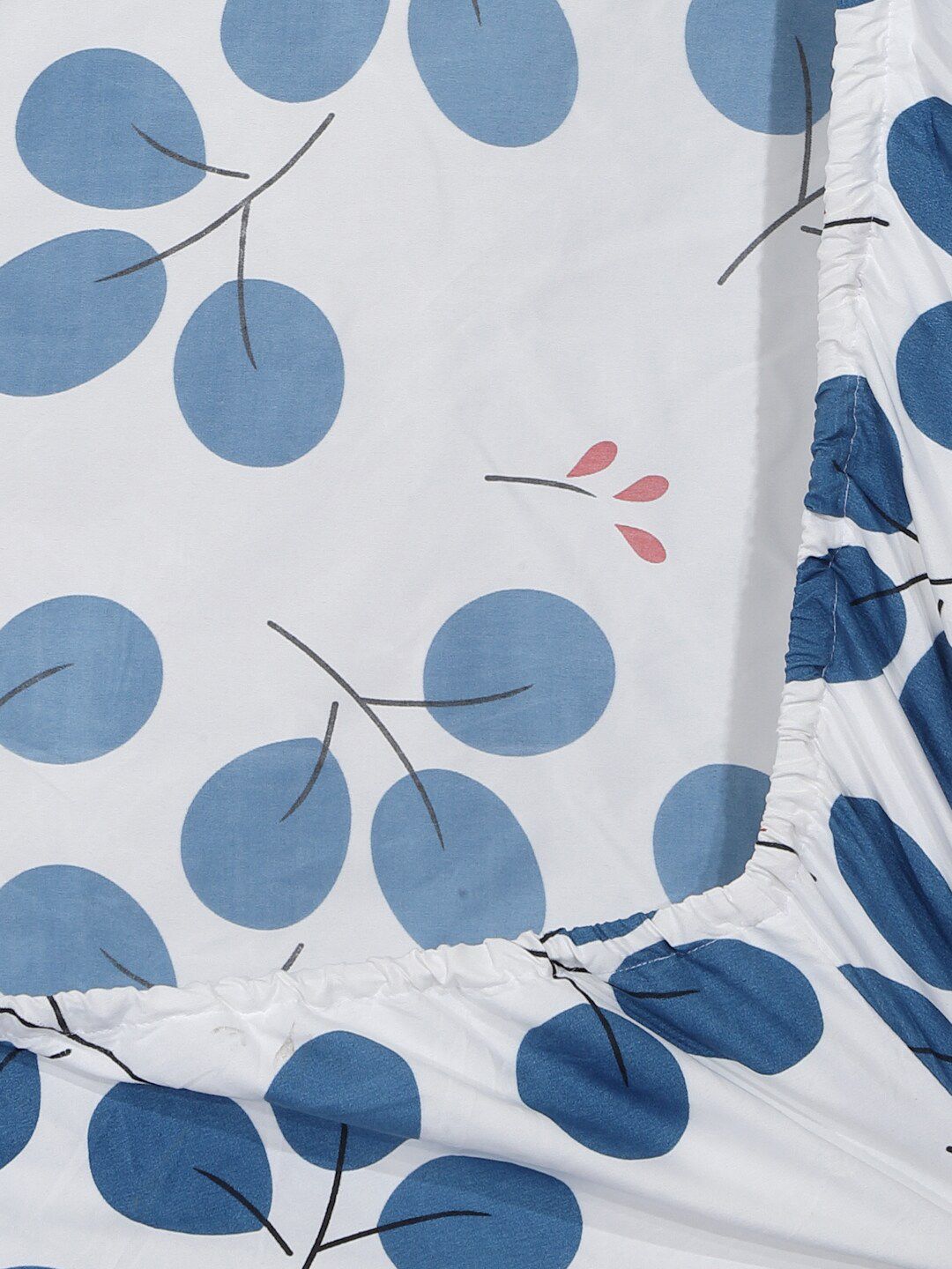 KLOTTHE White Floral Cotton 300 TC Fitted King Fine Bedsheet with 2 Pillow Covers-98 x 89 inches