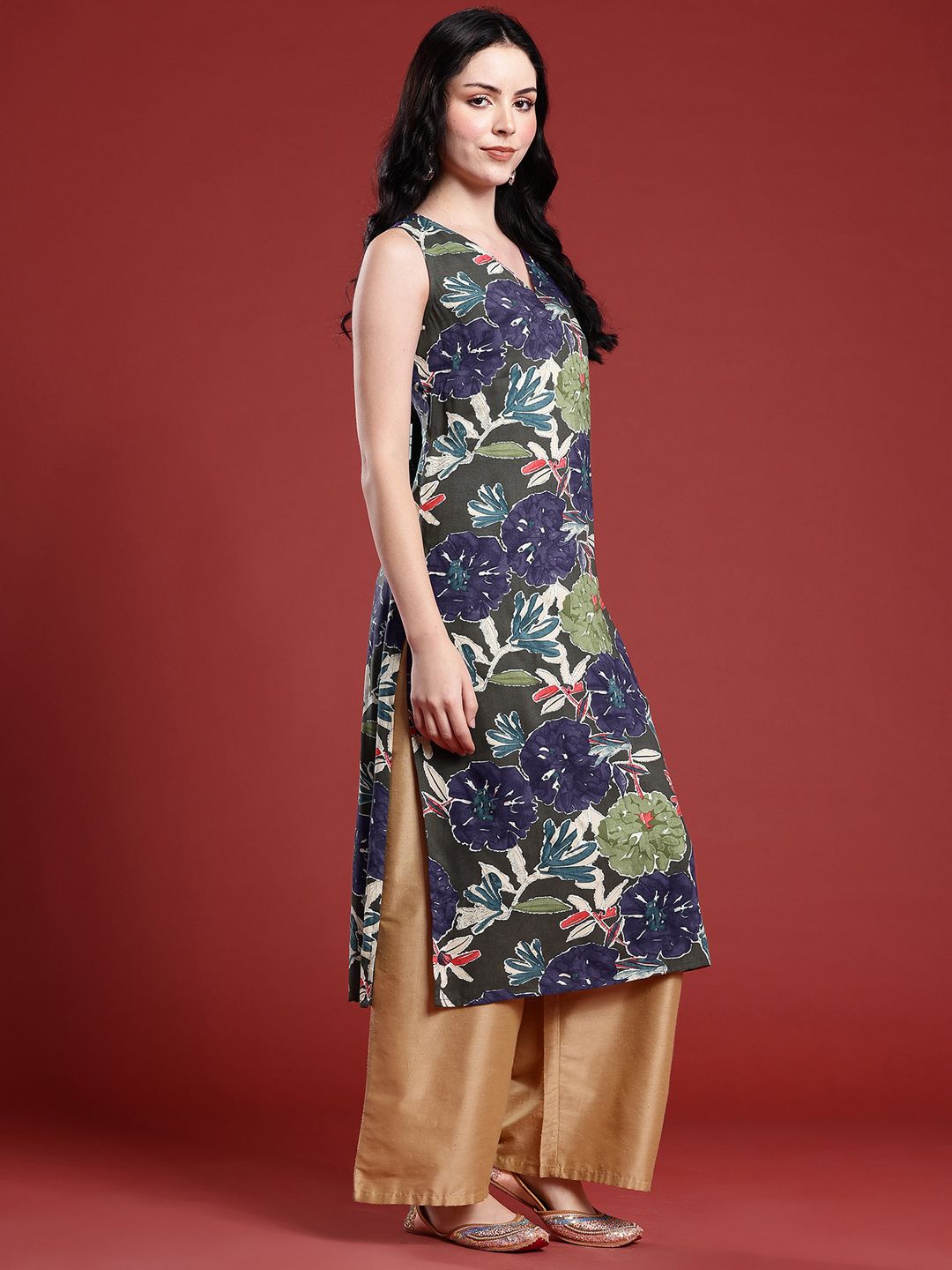 Anouk Floral Printed V-Neck Straight Kurta