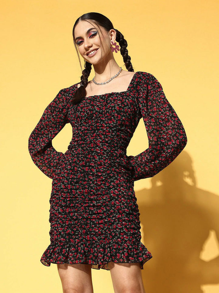 Berrylush Women Floral Vacay Attire