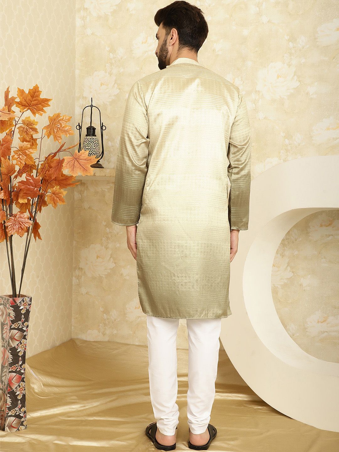 SOJANYA Rekaan Tenunan Kolar Kurta Lurus Dengan Pijama