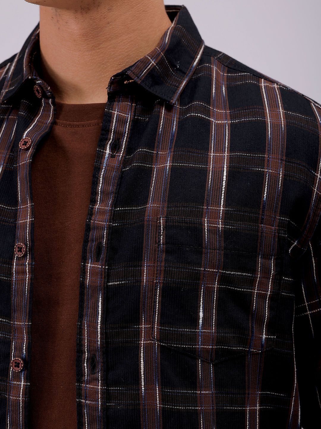 The Indian Garage Co Men Cutaway Collar Checked Cotton Slim Fit Casual Shirt