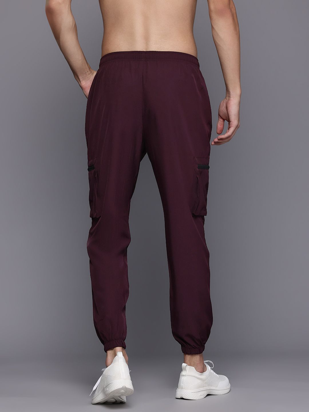 HRX by Hrithik Roshan Men Training Cargo-Style Joggers