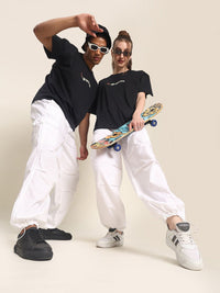 Bene Kleed Men White Parachute Fit Cotton Cargos Trousers