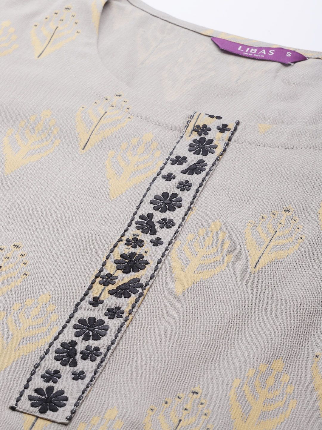 Libas Women Grey Floral Printed Kurta