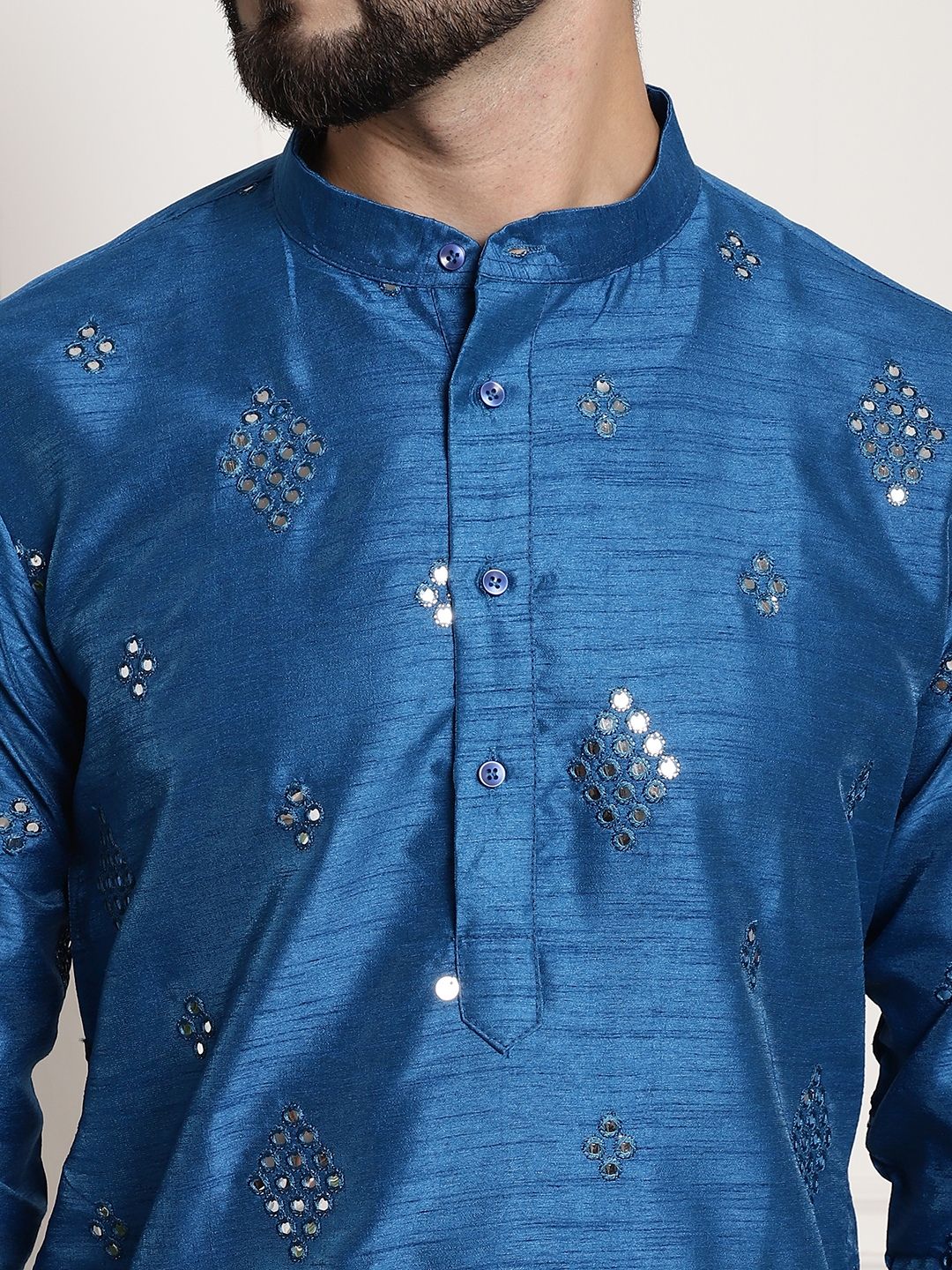 SOJANYA Geometric Embroidered Regular Mirror Work Kurta With Pyjamas