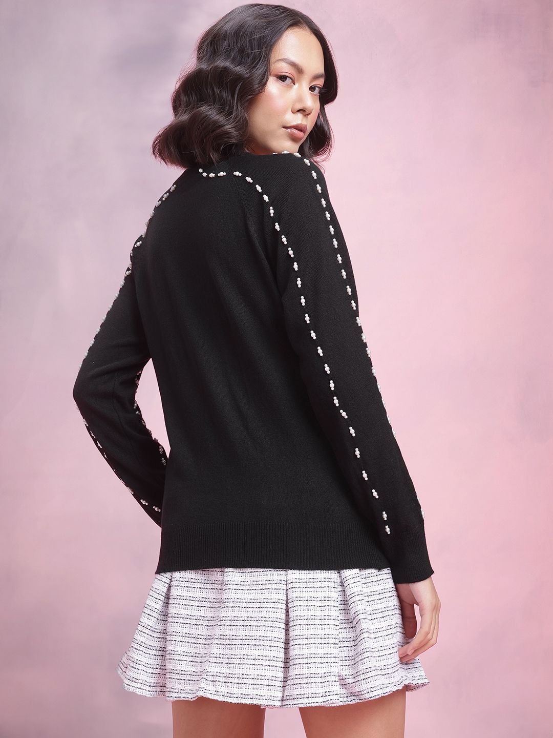 DressBerry Beads Embroidered Acrylic Pullover