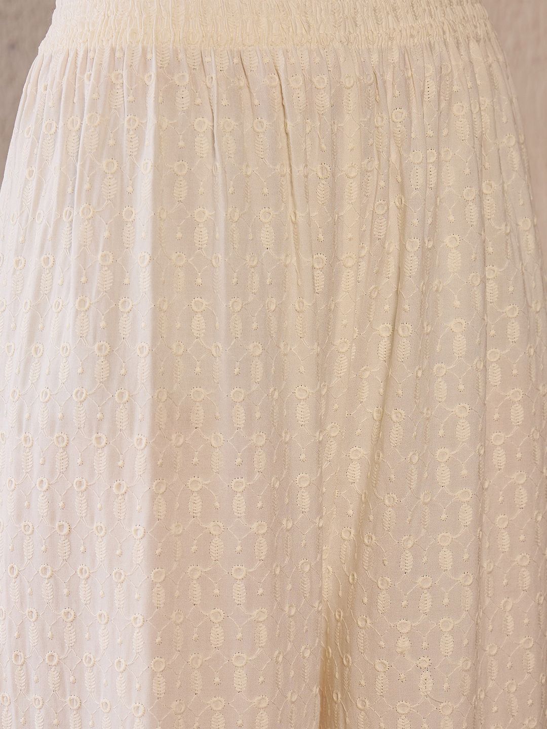 Indo Era Women Floral Embroidered Thread Work Kurta