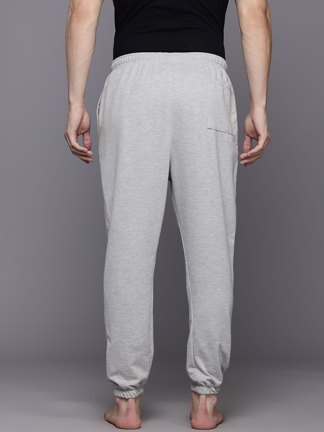 HRX by Hrithik Roshan Men Mid-Rise Regular Fit Yoga Joggers