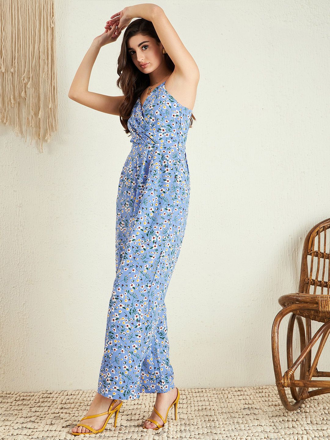 Berrylush Blue Floral Printed Shoulder Straps Jumpsuit