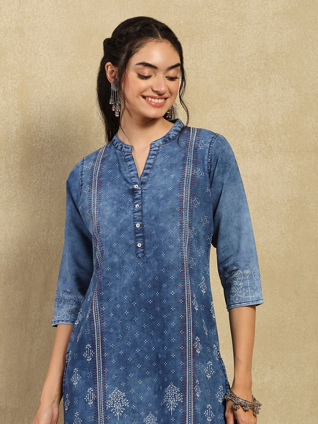 House of Chikankari Women Blue Denim Hand Embellished Kurta