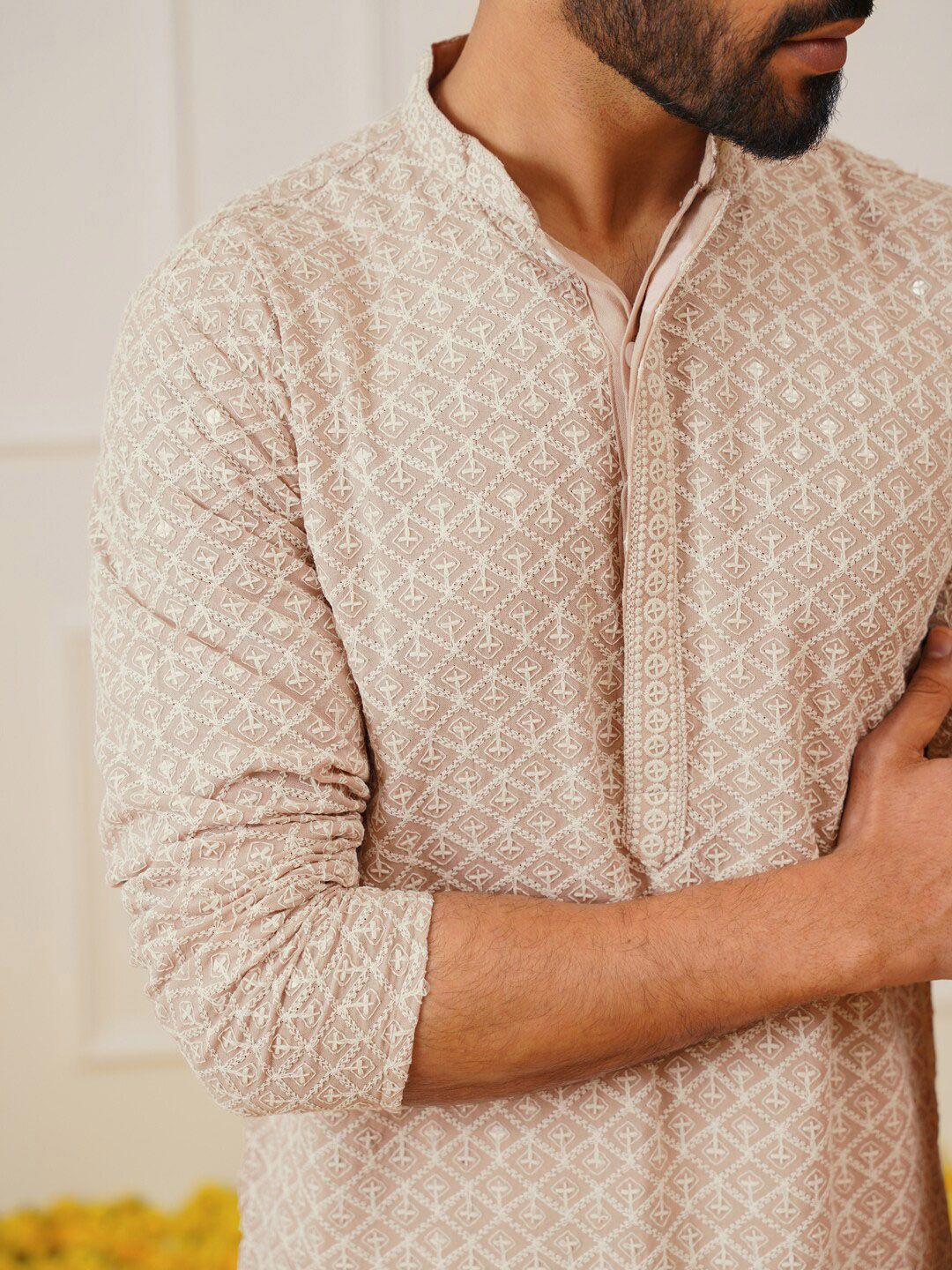 Jompers Embroidered Regular Thread Work Pure Cotton Kurta with Pyjamas