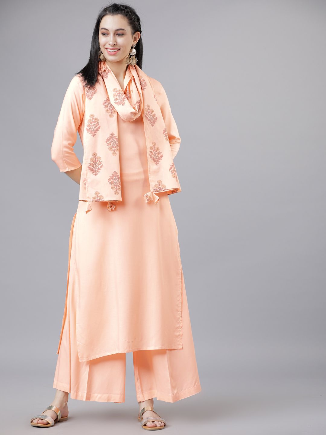 Vishudh Women Peach-Coloured & Gold-Toned Solid Kurta with Palazzos & Dupatta
