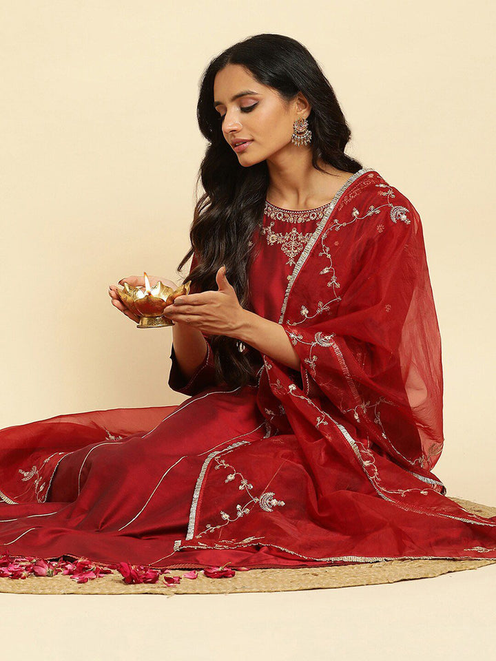 W Floral Yoke Design Anarkali Kurta with Trousers & Dupatta