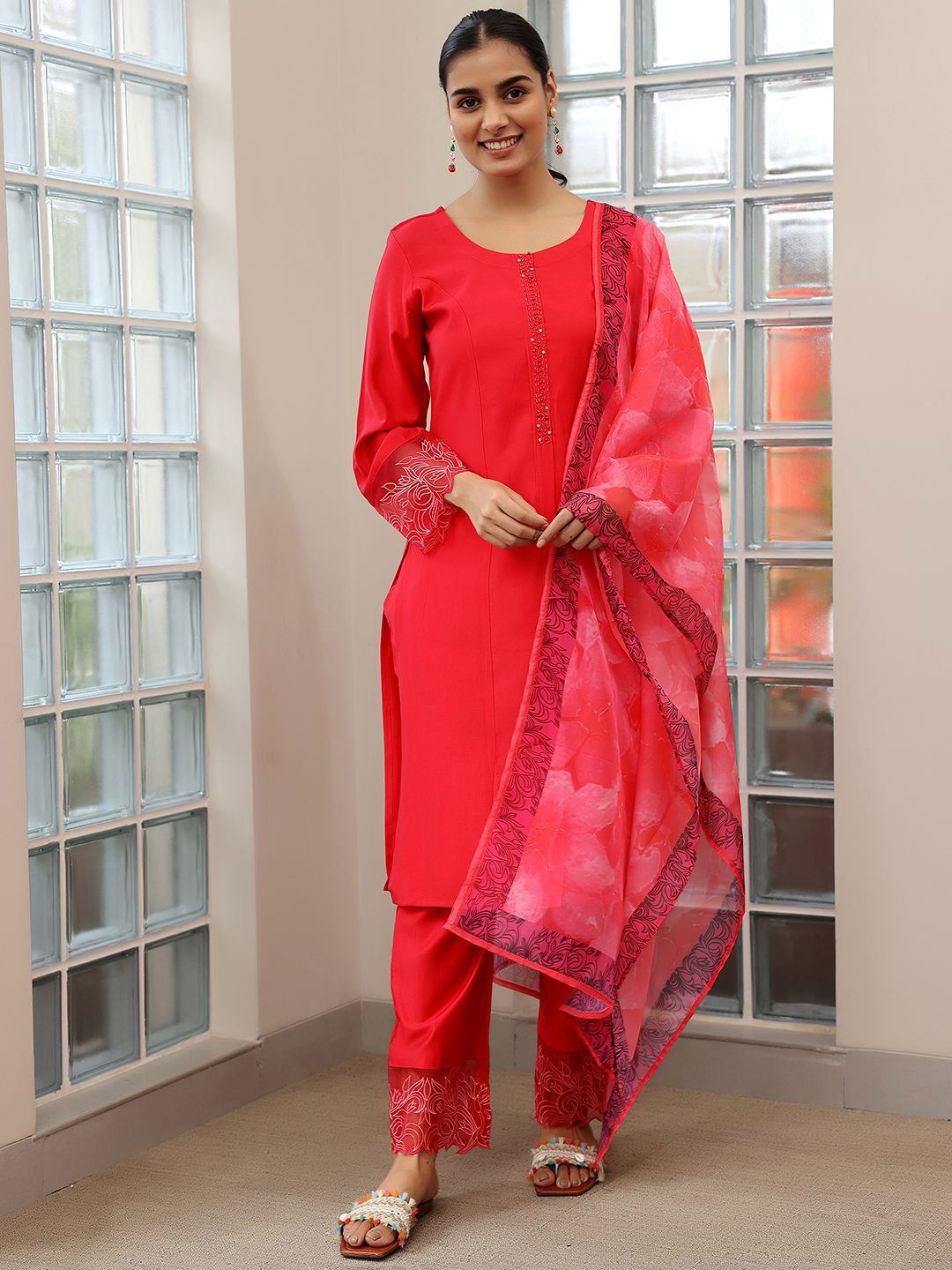 Libas Yoke Design Thread Work Straight Kurta with Trousers & Dupatta