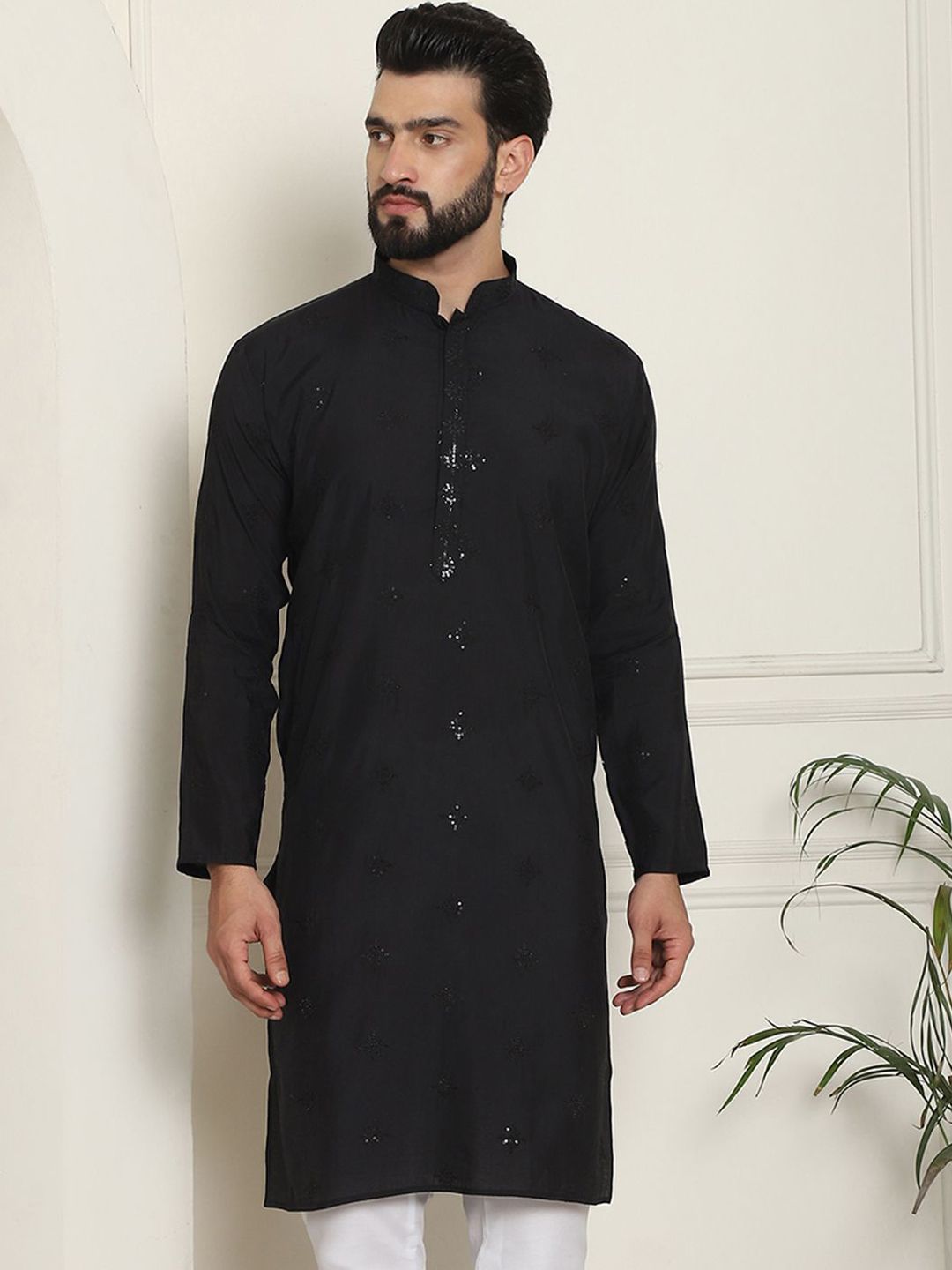 SOJANYA Kurta Lurus Sutera Berhias Bunga Labuci Mandarin