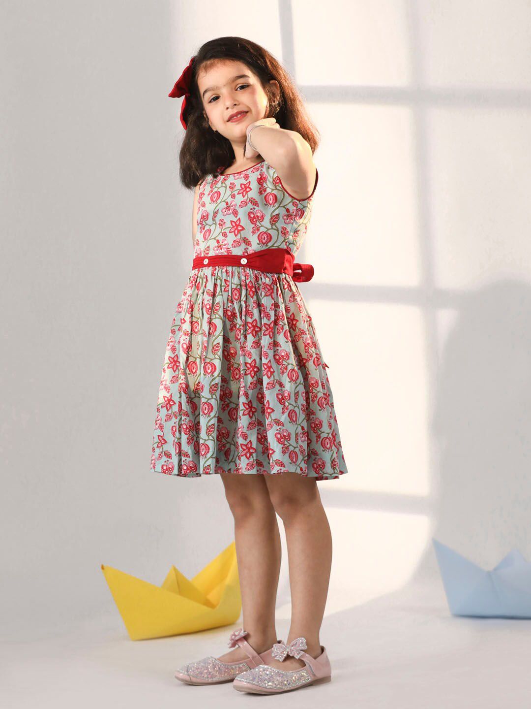 VASTRAMAY Girls Floral Printed Sleeveless Cotton Fit & Flare Dress