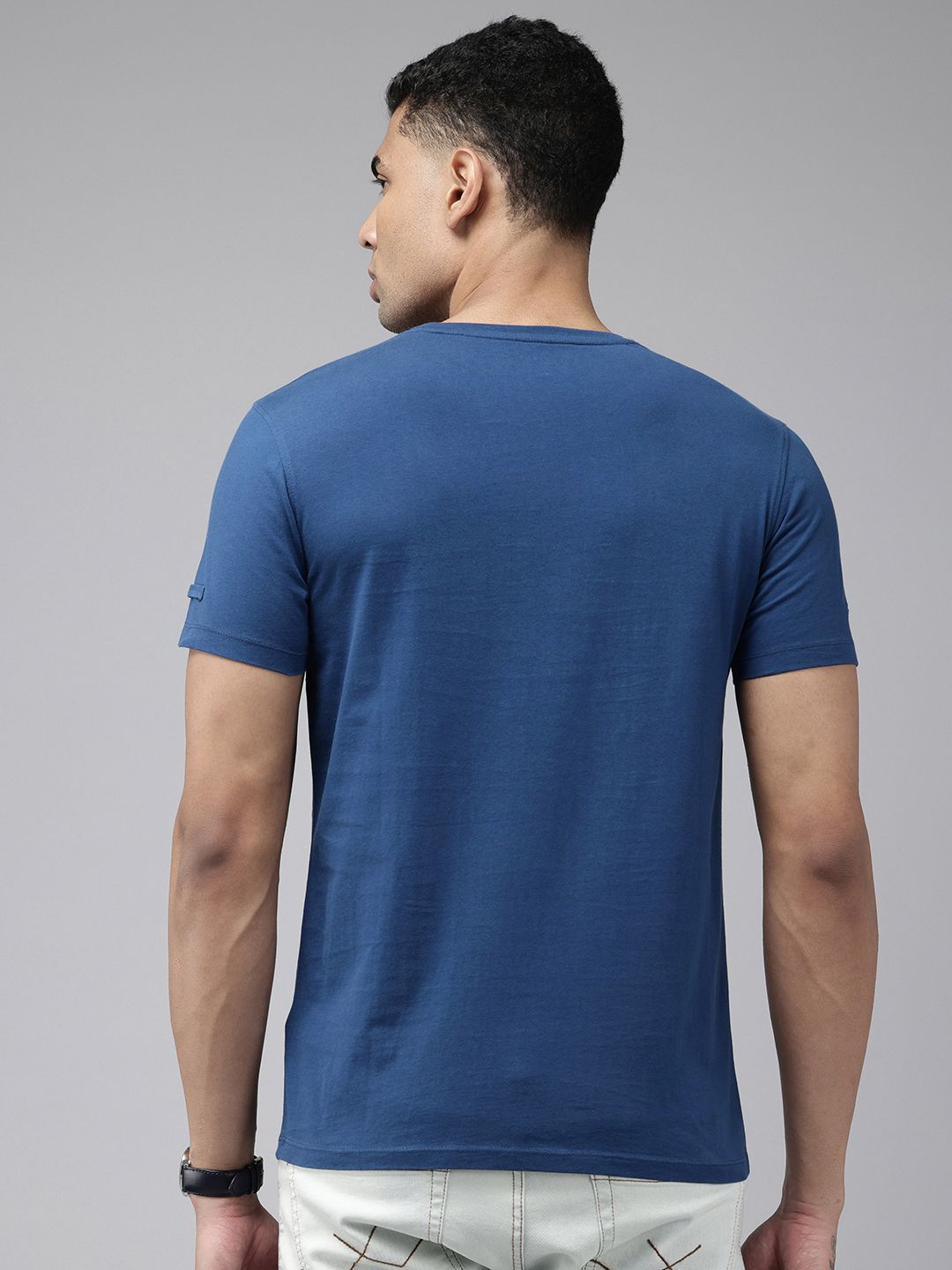 SPYKAR Typography Printed Pure Cotton Slim Fit T-shirt