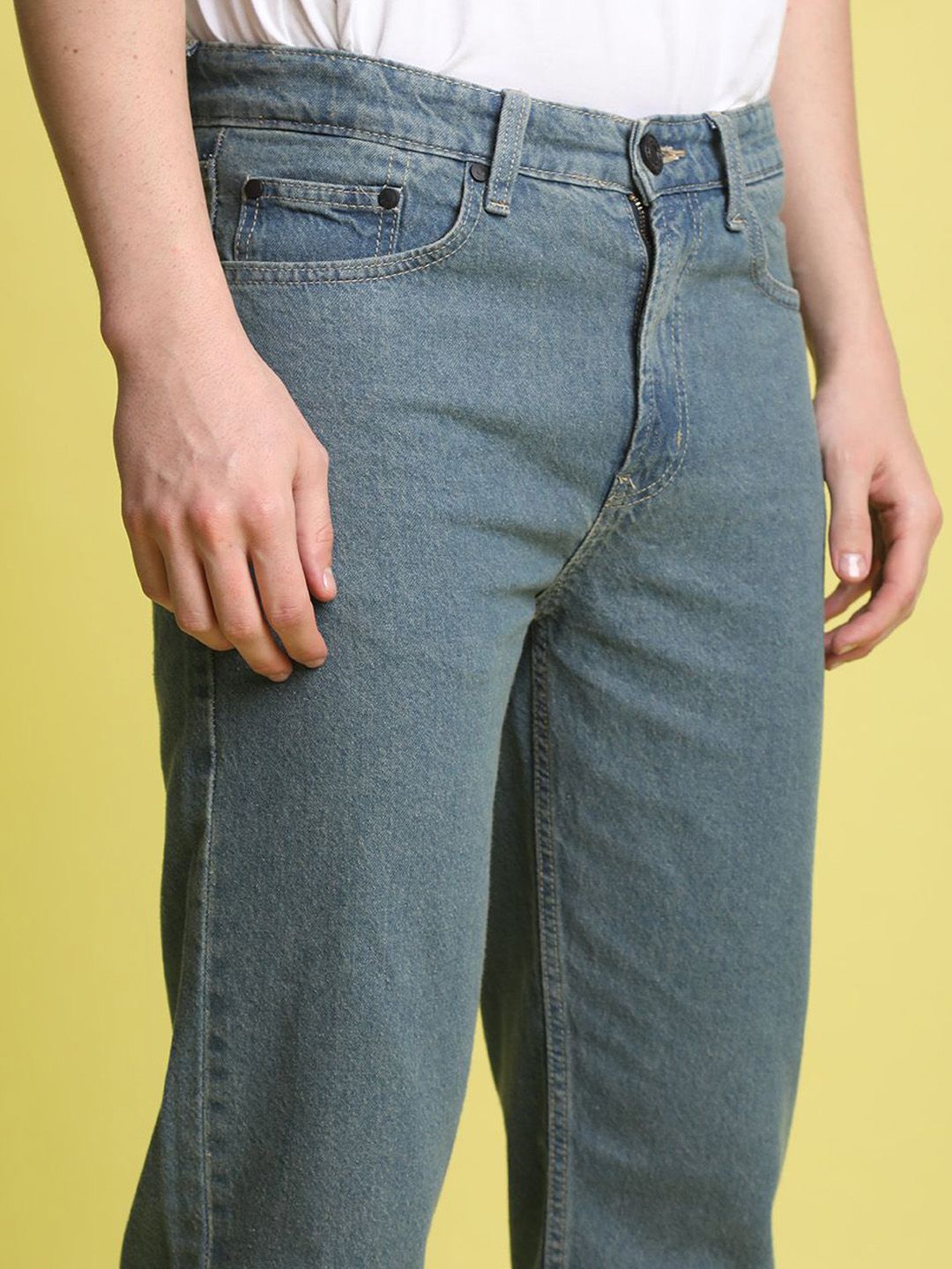 Bene Kleed Men Pure Cotton Relaxed Fit Tinted Jeans