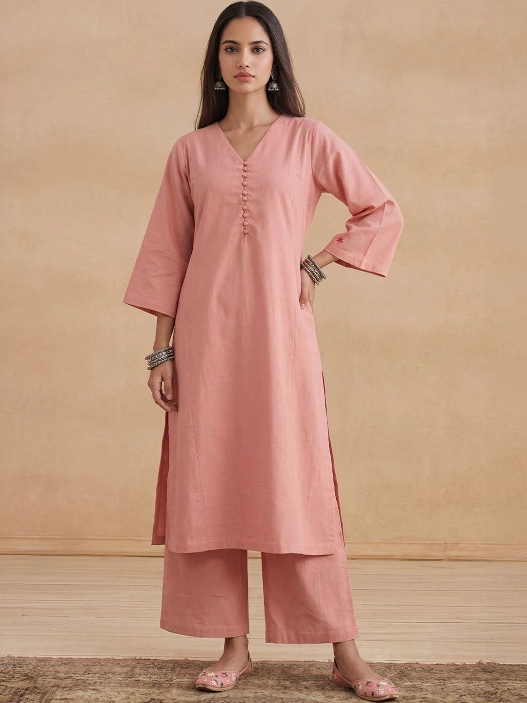 House of Chikankari Women Regular Chikankari Kurta with Trousers